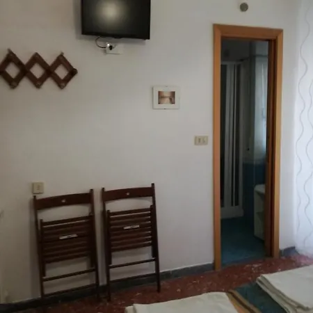 Testa Gioacchino B&B 3*