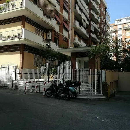 Testa Gioacchino B&B 3*